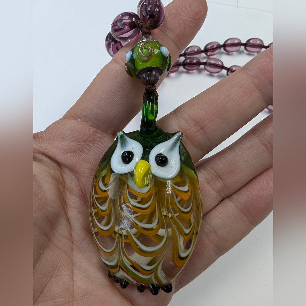 EVC LARGE GLASS OWL NECKLACE - Picture 6 of 9